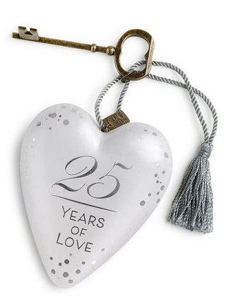 Art Hearts - 25 Years of love
