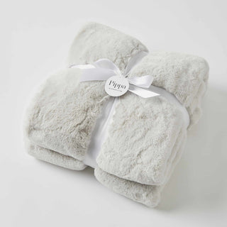 Pippa Grey Faux Fur Throw